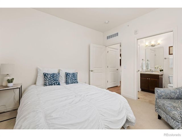 226 N Parkside Drive D, Longmont, CO 80501
