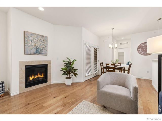 226 N Parkside Drive D, Longmont, CO 80501