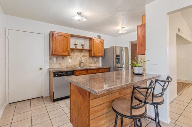 2110 Rose Hill Road, Carrollton, TX 75007