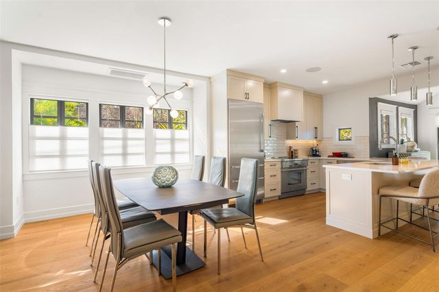 5302 N CENTRAL AVENUE, Tampa, FL 33603