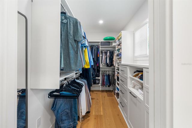 5302 N CENTRAL AVENUE, Tampa, FL 33603