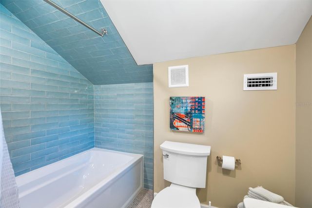 5302 N CENTRAL AVENUE, Tampa, FL 33603