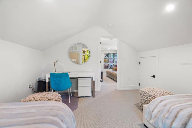 5302 N CENTRAL AVENUE, Tampa, FL 33603