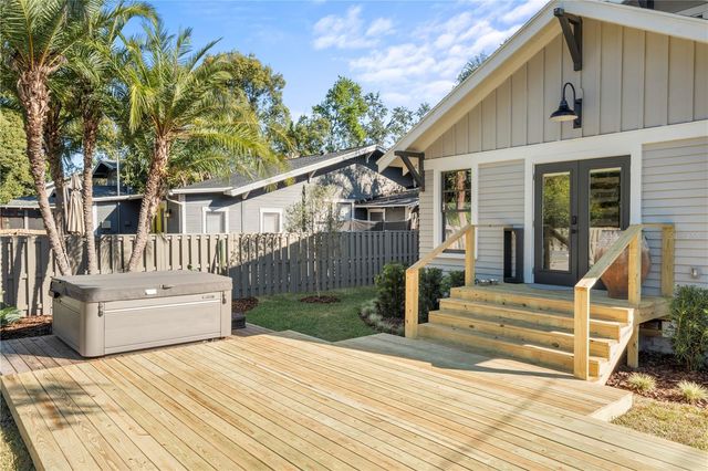 5302 N CENTRAL AVENUE, Tampa, FL 33603