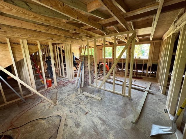 5302 N CENTRAL AVENUE, Tampa, FL 33603