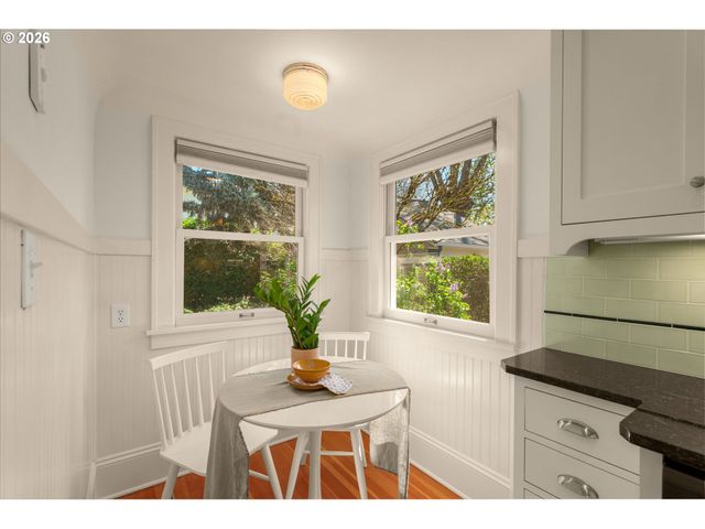 2614 Ne 27TH Ave, Portland, OR 97212