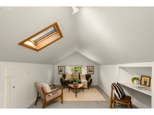 2614 Ne 27TH Ave, Portland, OR 97212