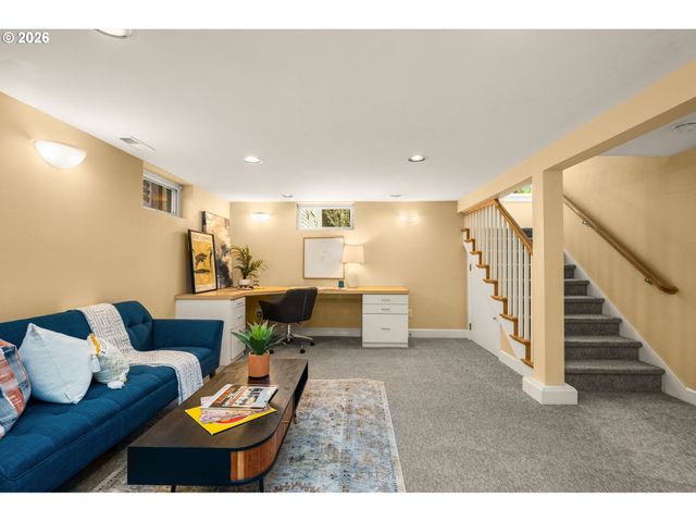 2614 Ne 27TH Ave, Portland, OR 97212