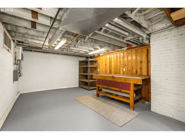 2614 Ne 27TH Ave, Portland, OR 97212