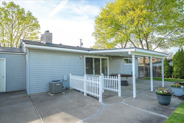 1313 S WILBUR Rd, Spokane Valley, WA 99206