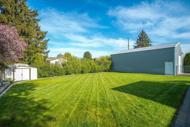 1313 S WILBUR Rd, Spokane Valley, WA 99206