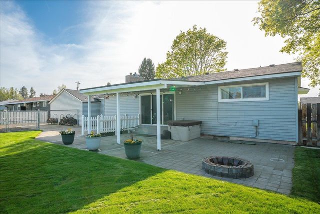 1313 S WILBUR Rd, Spokane Valley, WA 99206