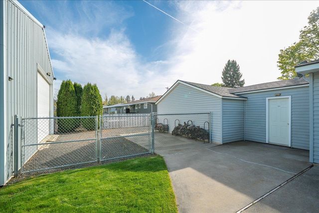 1313 S WILBUR Rd, Spokane Valley, WA 99206