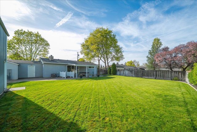 1313 S WILBUR Rd, Spokane Valley, WA 99206