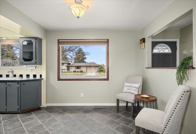 1313 S WILBUR Rd, Spokane Valley, WA 99206