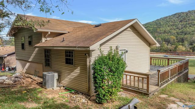 3812 Grand Avenue, Fort Payne, AL 35967