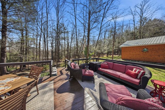 14 Seminole Trail S, Bethel, NY 12720