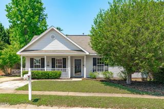 512 Lee Street, Holly Springs, NC 27540