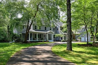 105 Brinsmayd Avenue, Stratford, CT 06614