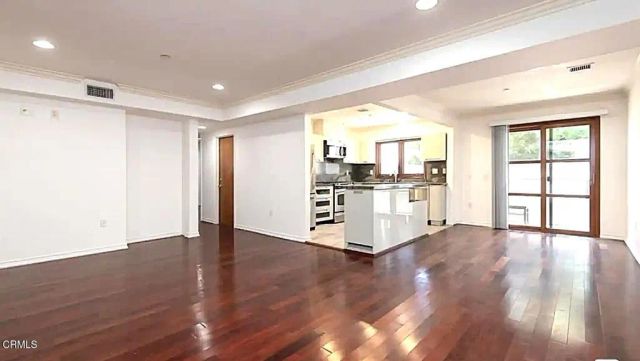1663 Selby Avenue 3, Los Angeles, CA 90024