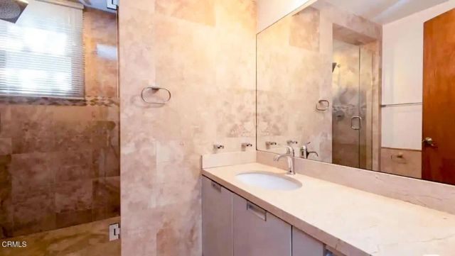 1663 Selby Avenue 3, Los Angeles, CA 90024