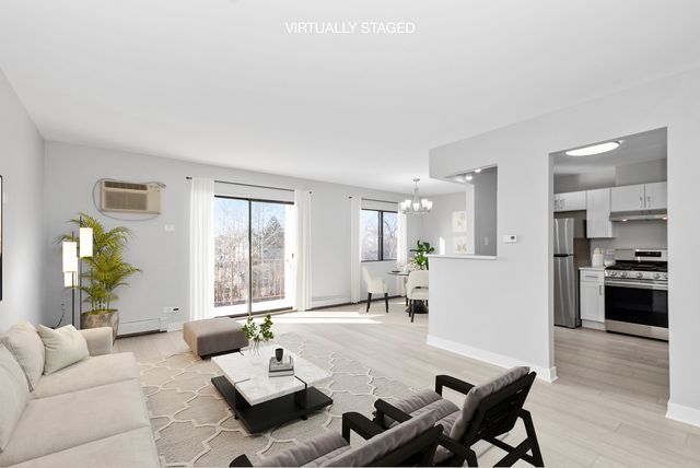 6670 S Brainard Avenue 411, Countryside, IL 60525