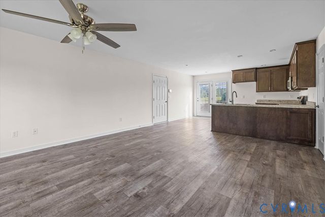 11325 Webb Rd, Disputanta, VA 23842