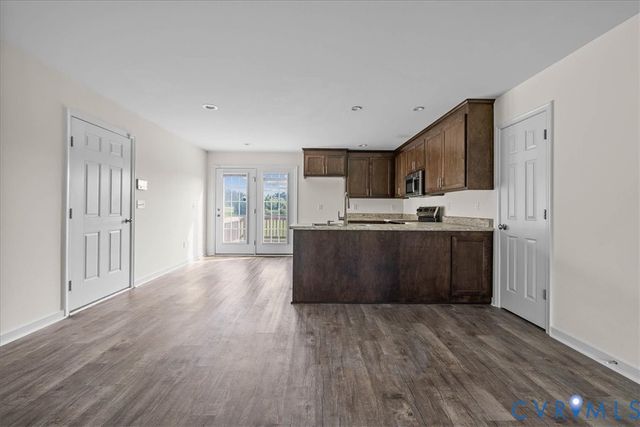 11325 Webb Rd, Disputanta, VA 23842