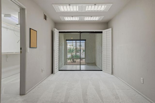 41774 Navarre Court, Palm Desert, CA 92260