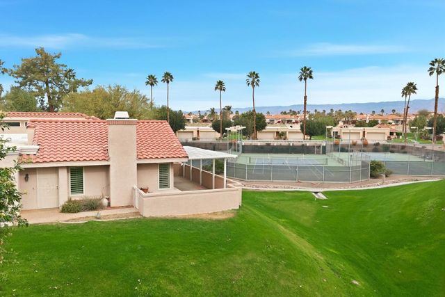 41774 Navarre Court, Palm Desert, CA 92260