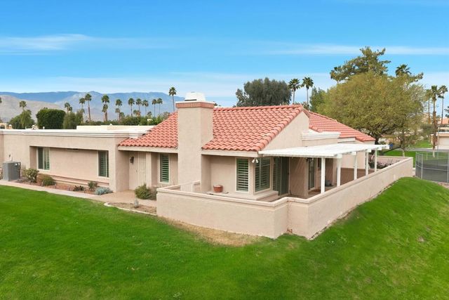 41774 Navarre Court, Palm Desert, CA 92260