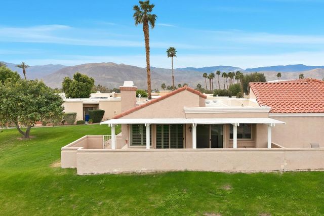 41774 Navarre Court, Palm Desert, CA 92260