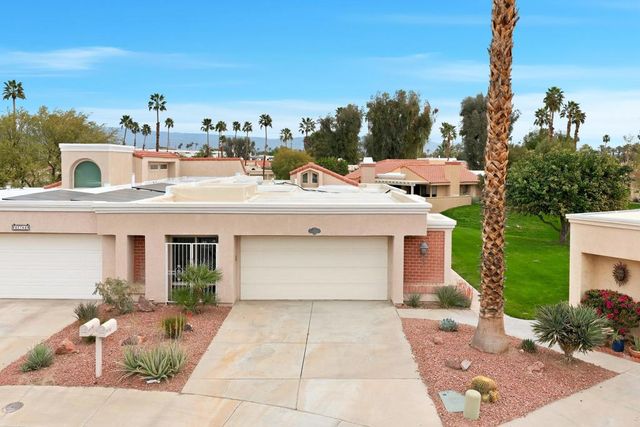 41774 Navarre Court, Palm Desert, CA 92260