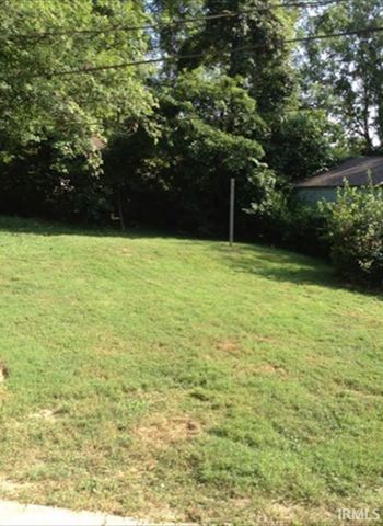 2619 E 5th Street, Bloomington, IN 47408