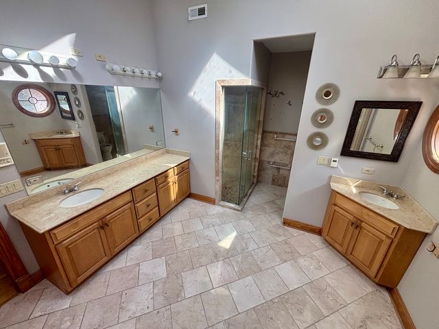 936 Hammerschmidt Avenue, Lombard, IL 60148