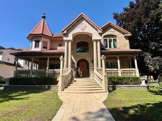 936 Hammerschmidt Avenue, Lombard, IL 60148