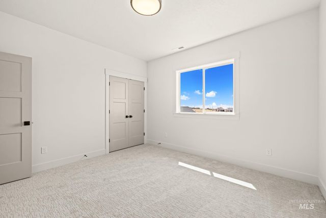345 S Strut Way, Boise, ID 83716