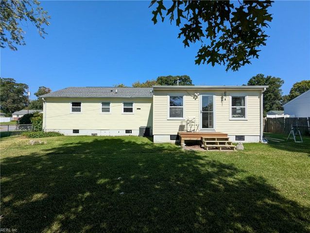 1520 Sagewood DR, Virginia Beach, VA 23455