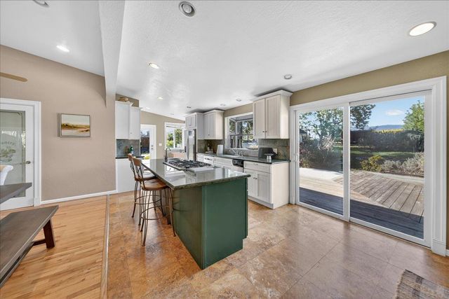 107 Paulsen Road D, Watsonville, CA 95076