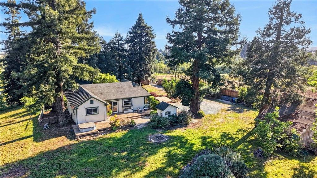 107 Paulsen Road D, Watsonville, CA 95076