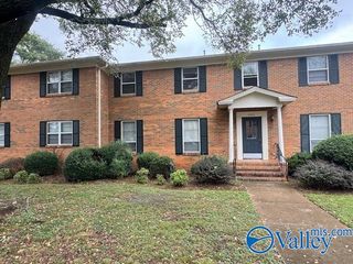 1200 Bailey Cove Road SE A, Huntsville, AL 35802