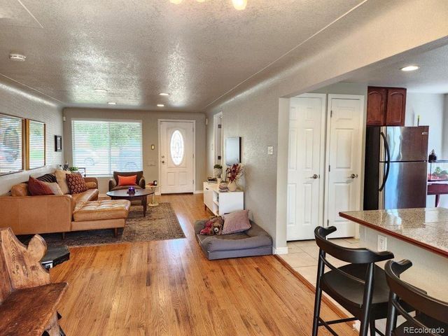 5520 E Thrill Place, Denver, CO 80207