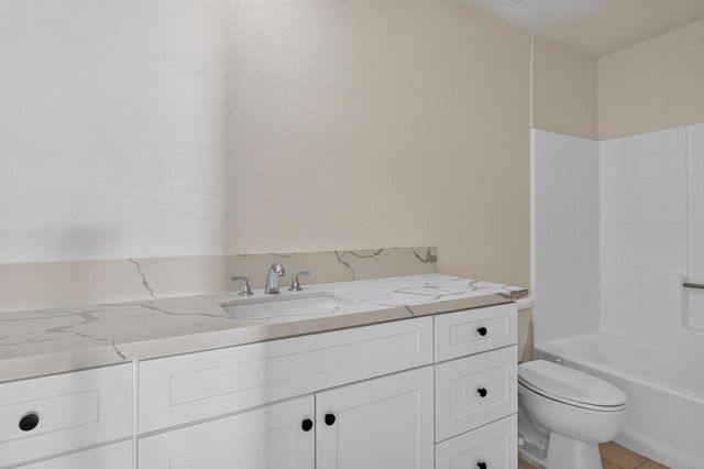 32450 Desert Vista Road, Cathedral City, CA 92234
