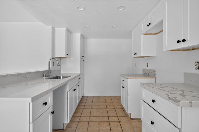 32450 Desert Vista Road, Cathedral City, CA 92234