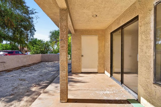 32450 Desert Vista Road, Cathedral City, CA 92234