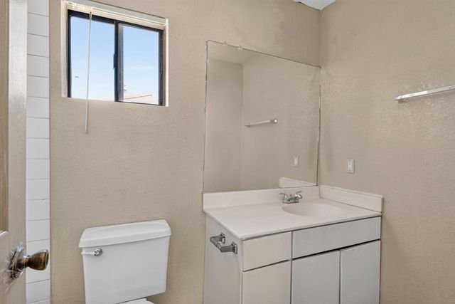 32450 Desert Vista Road, Cathedral City, CA 92234