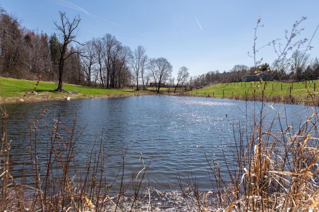 394 Smith Road, Hyde Park, NY 12538