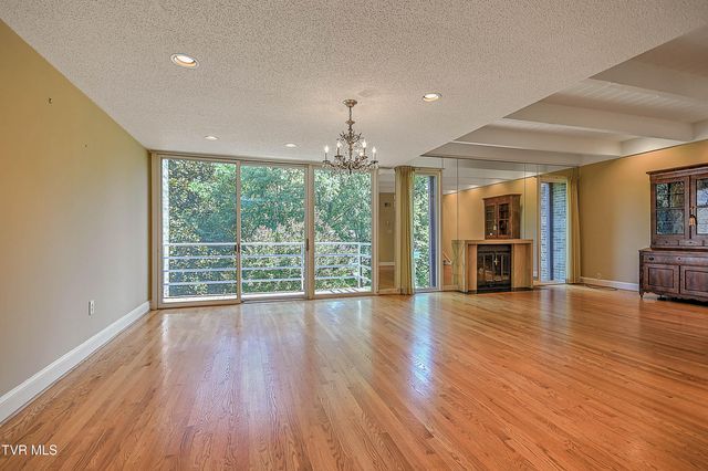 11 Wellington Street, 11, Bristol, TN 37620