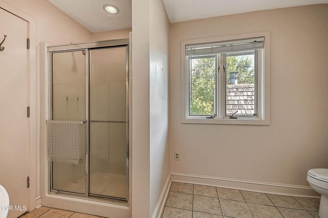 11 Wellington Street, 11, Bristol, TN 37620