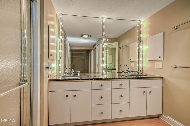 11 Wellington Street, 11, Bristol, TN 37620